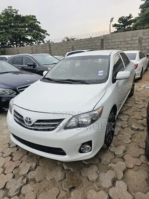 Toyota Corolla 2012 Silver
