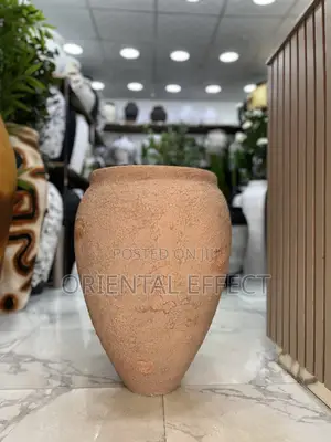 Lake Pot (Earth Brown) Large Decorative Indoor Outdoor Planter