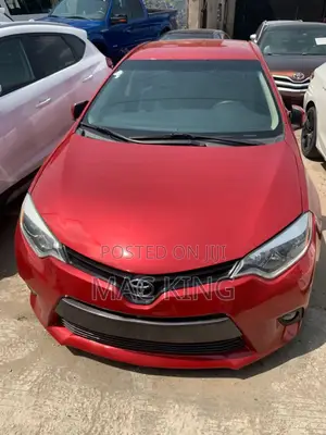 Toyota Corolla 2014 Red