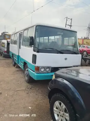 Toyota Coaster 1990 White