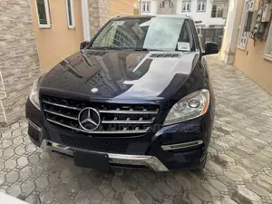 Mercedes-Benz M Class ML 350 4Matic 2013 Blue