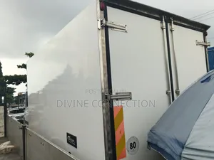 Mercedes Benz 814 Truck Cooling Van