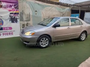 Toyota Corolla Sedan Automatic 2003 Gold