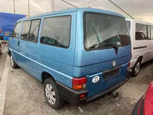 Volkswagen Transporter 2002 Blue