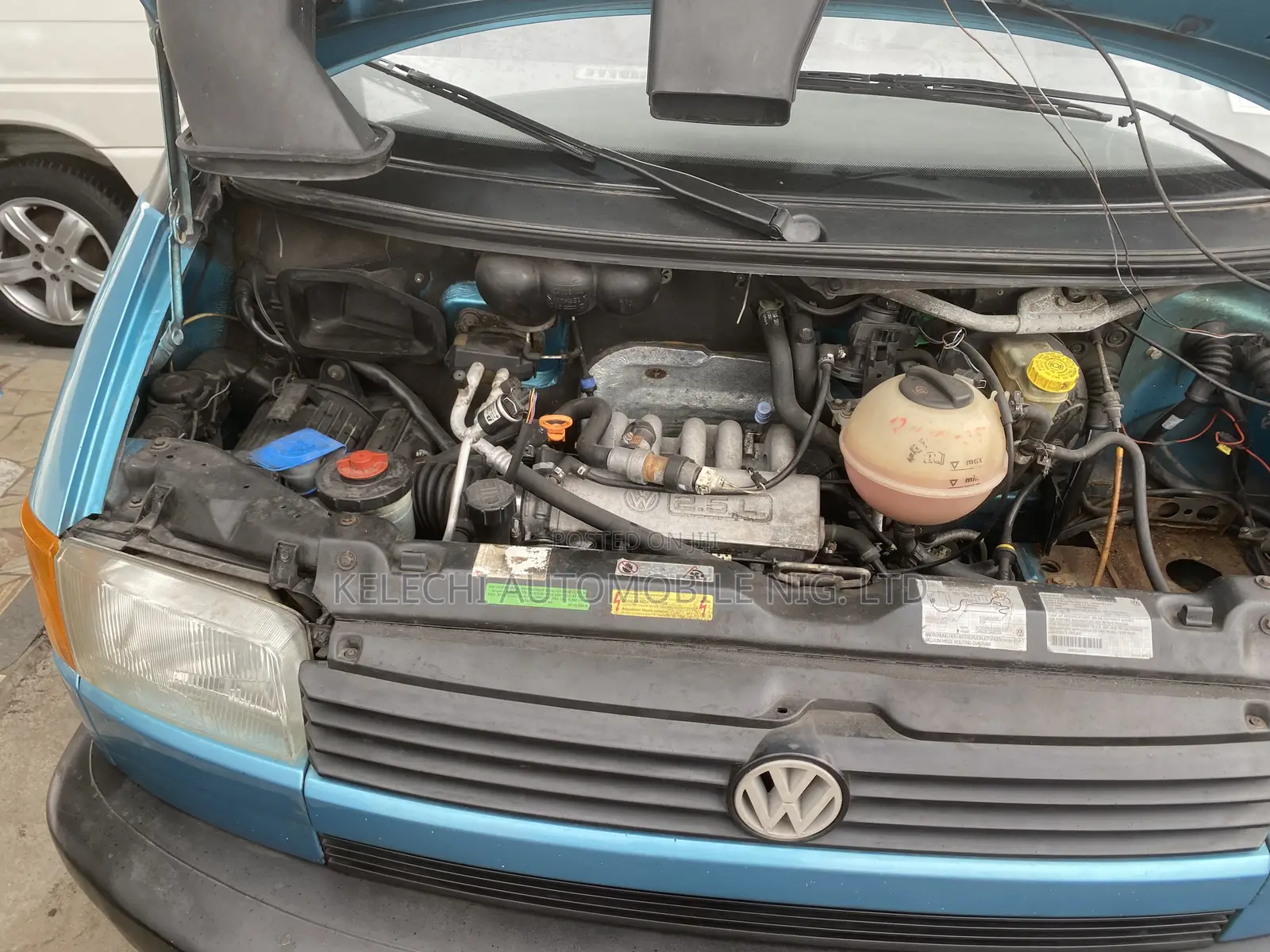 Volkswagen Transporter 2002 Blue