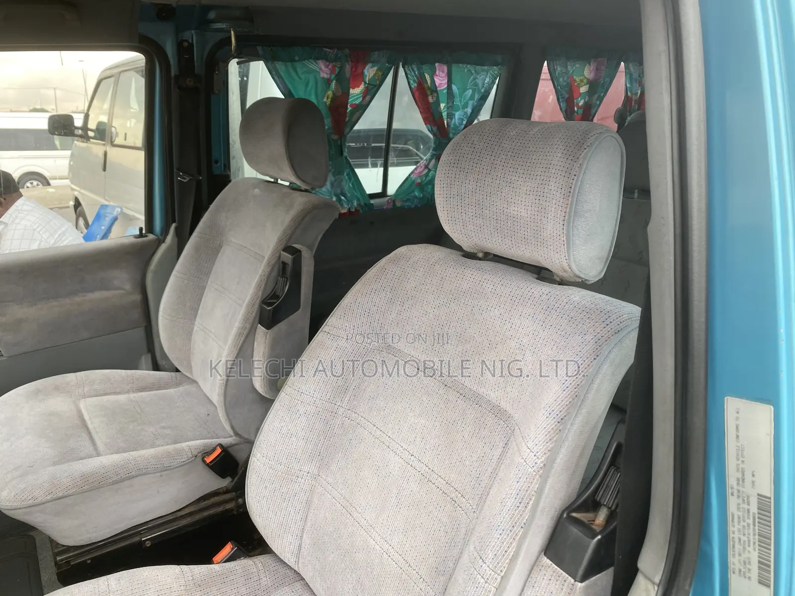 Volkswagen Transporter 2002 Blue