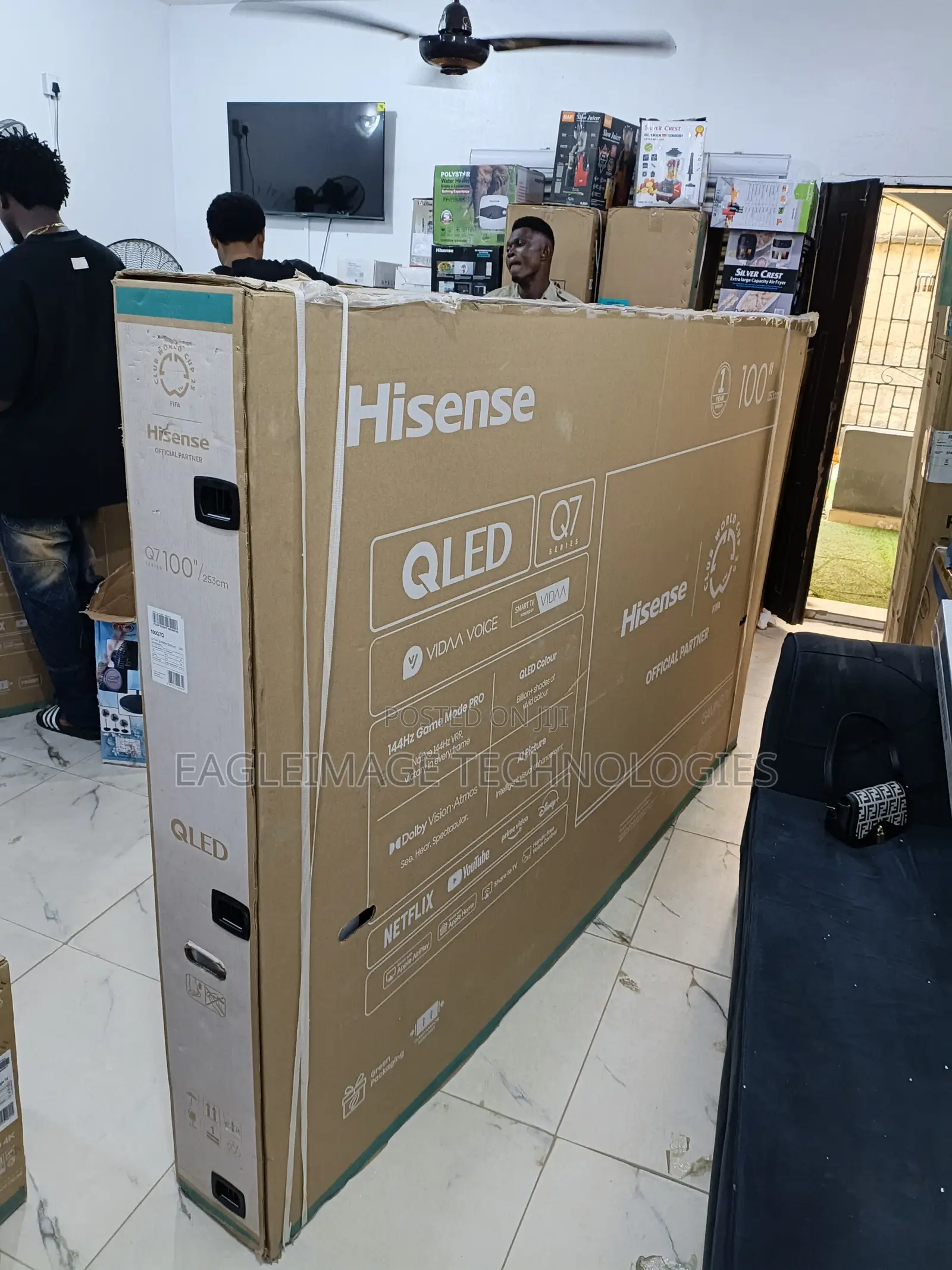 Hisense 100" Quantum Dot Tv