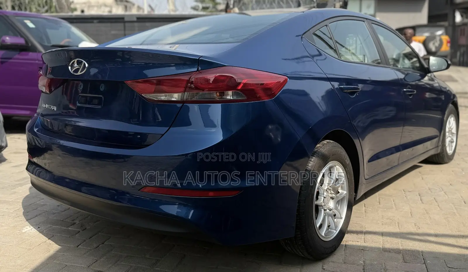 Hyundai Elantra 2018 Blue