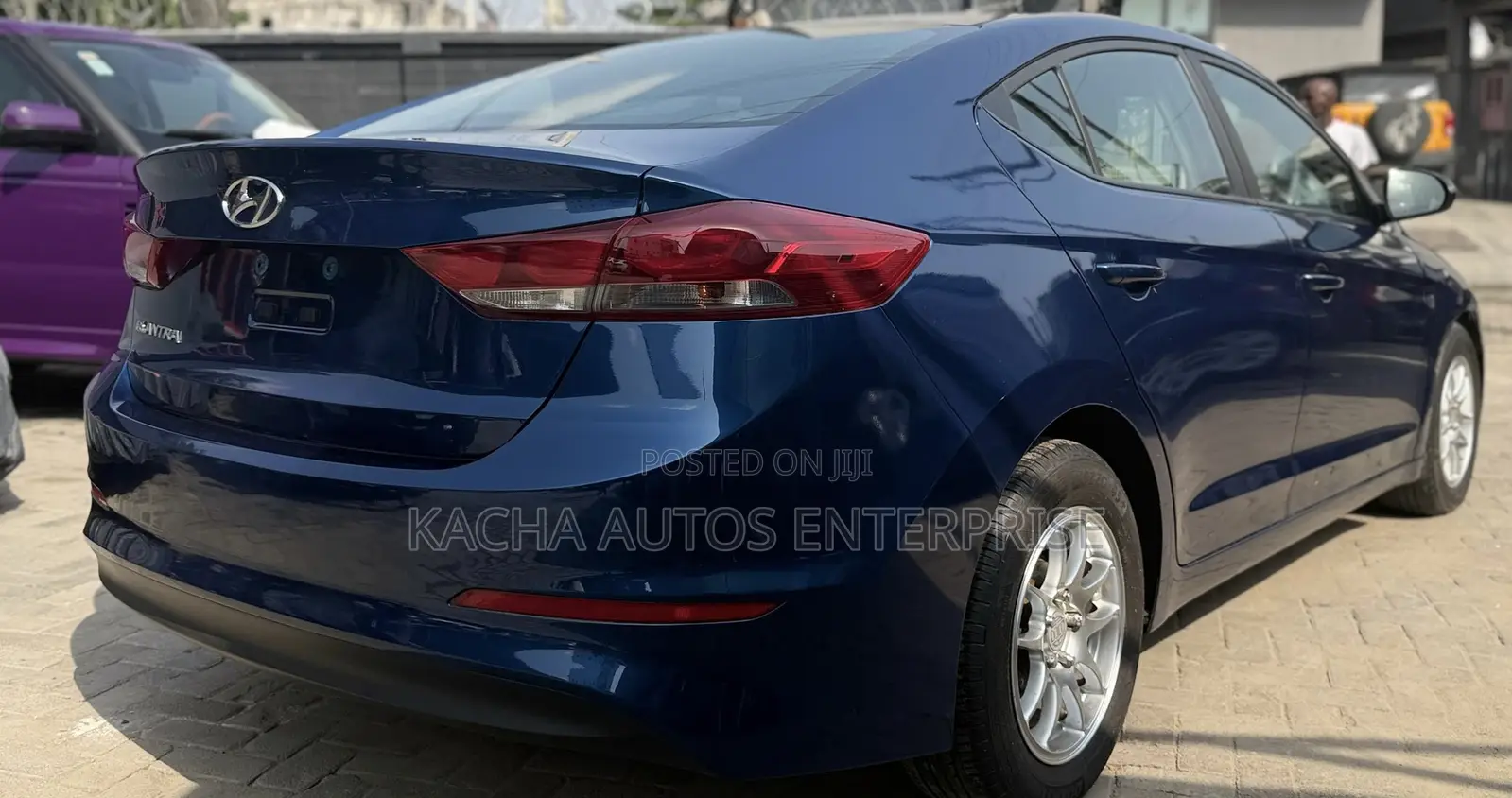 Hyundai Elantra 2018 Blue