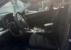Hyundai Elantra 2018 Blue