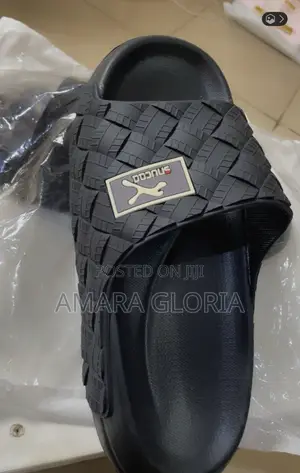 Slippers for Men, Non-Slip.
