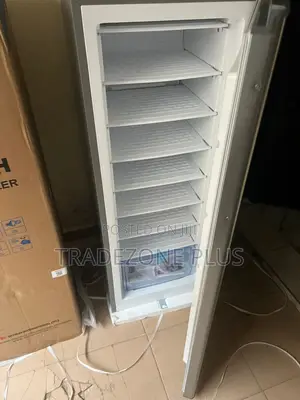 Skyrun Standing Deep Freezer – 185l Large Capacity