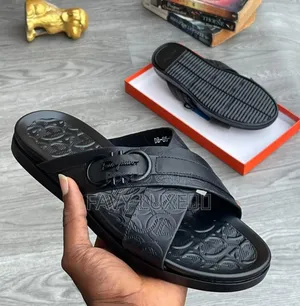 Classic Slide Sandal
