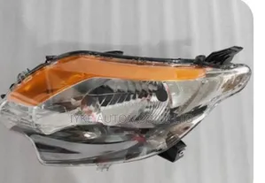 Head Lights Mitsubishi L200 2015