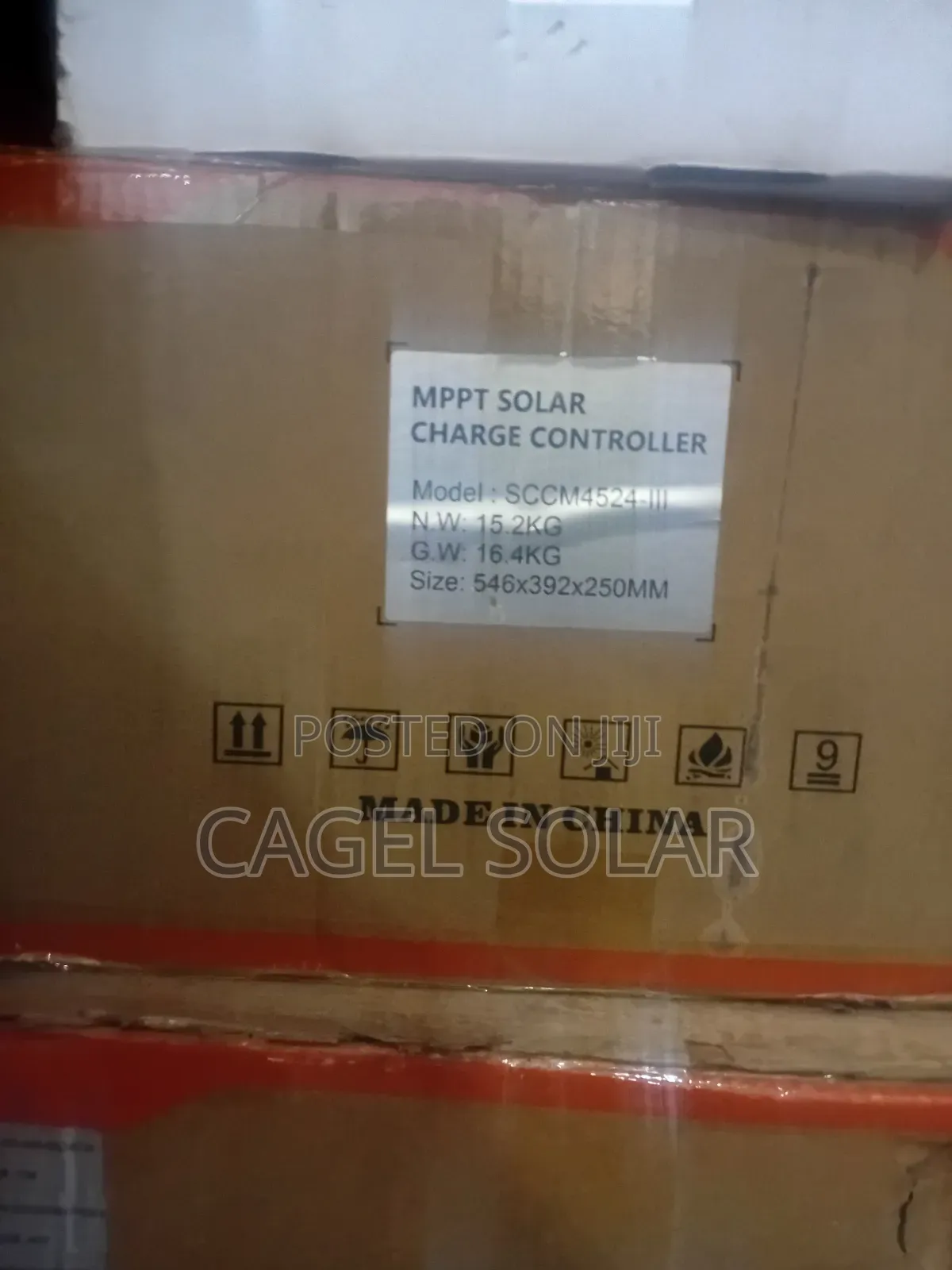MPPT Solar Charge Controller 4524