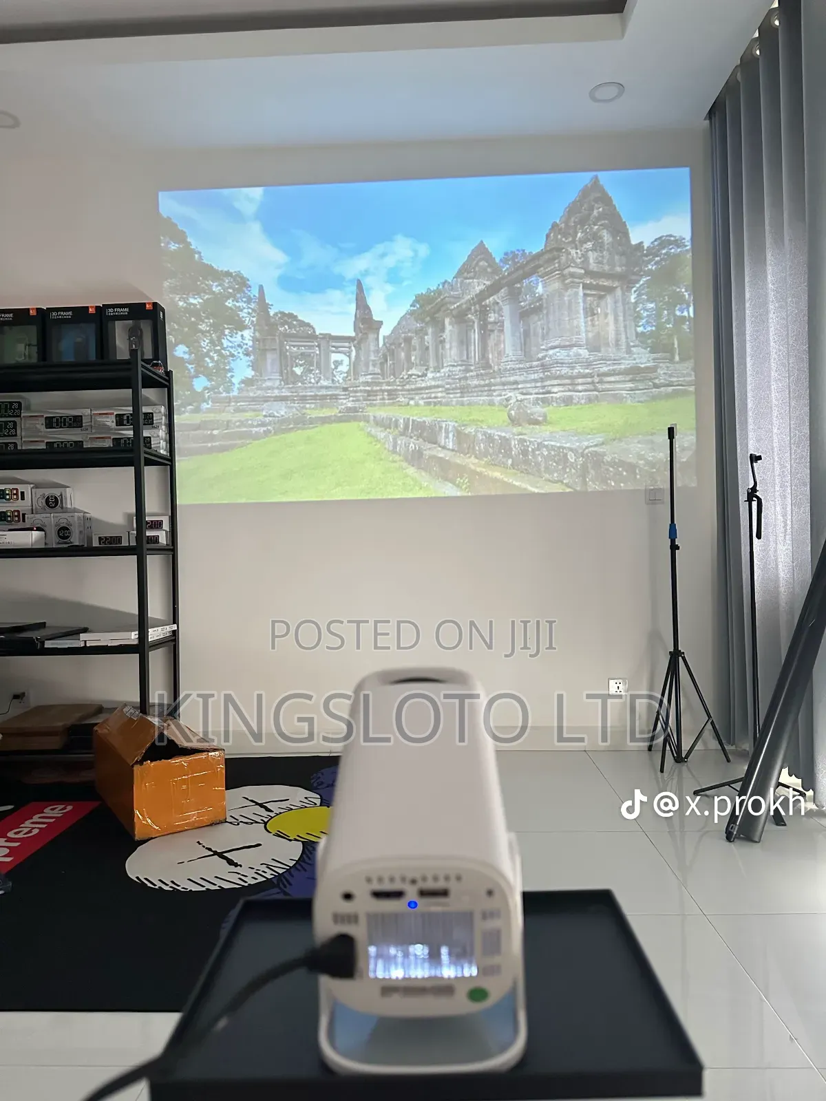 Smart P30 Pro Projector