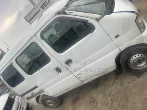 Suzuki Every 2005 White