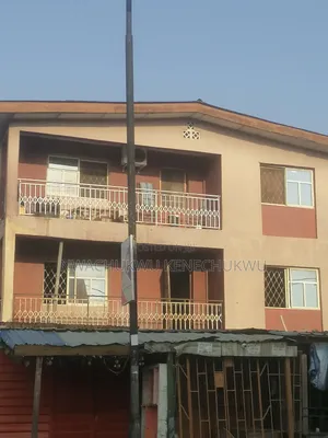 3bdrm Block of Flats in Alaba for rent