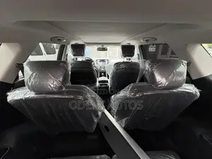 Hyundai Santa Fe Limited Ultimate AWD 2018 Black