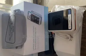 Upper Arm Electronic Sphygmomanometer