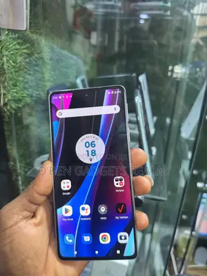 Motorola Edge+ 5G UW (2022) 128 GB White