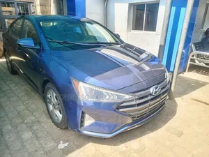 Hyundai Elantra 2020 Blue