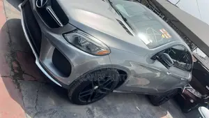 Mercedes-Benz GLE-Class 2016 Gray