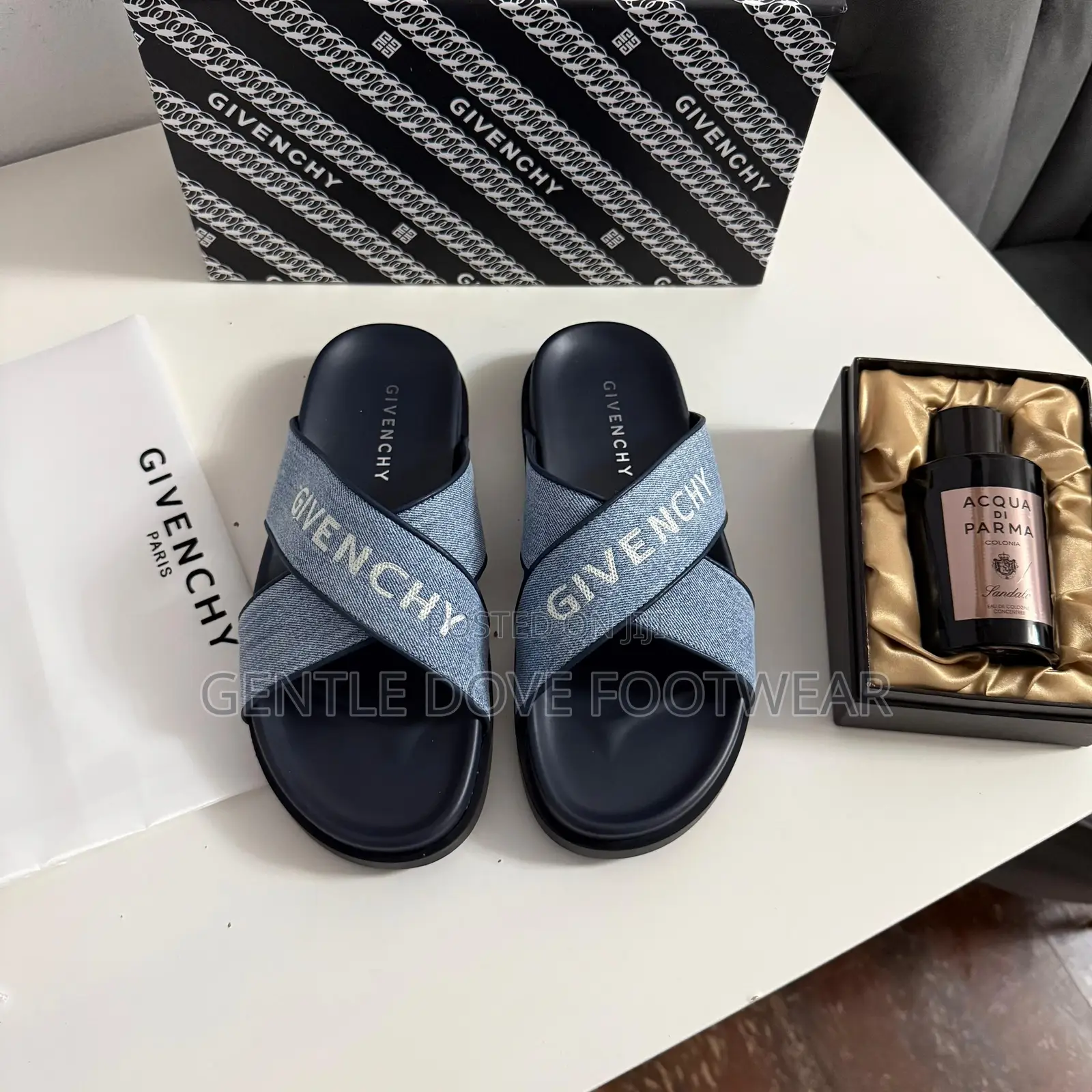 Original Givenchy Palms