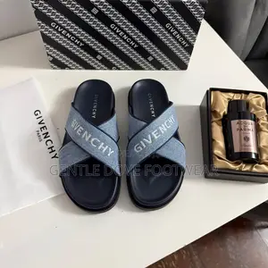 Original Givenchy Palms