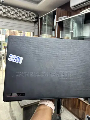 Laptop Asus ROG Zephyrus M16 GU603HR 16GB Intel Core I9 SSD 1T