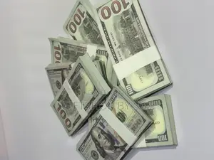 Fake Dollar Props