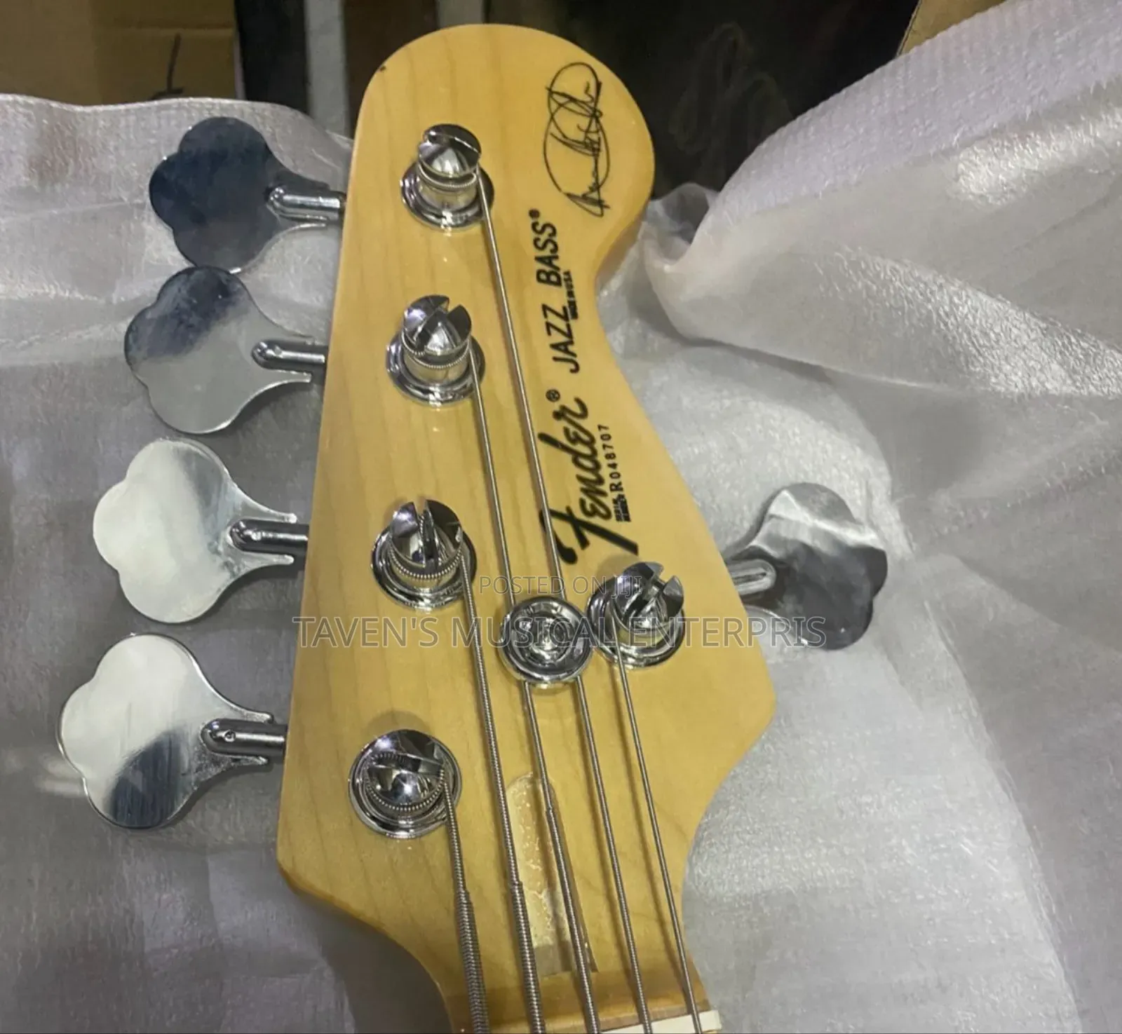 Fender Squier Five Strings Active Jazz Bass