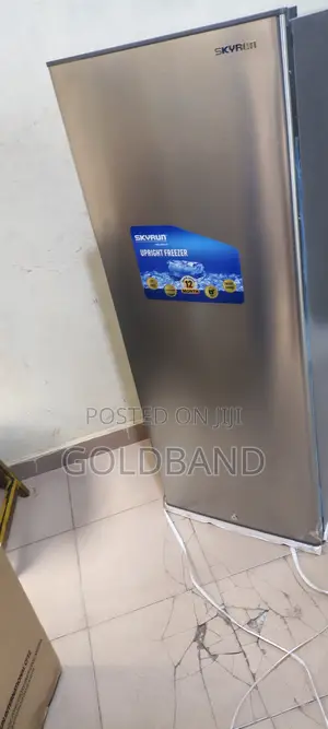 Skyrun 180 Litres Modern Upright Freezer