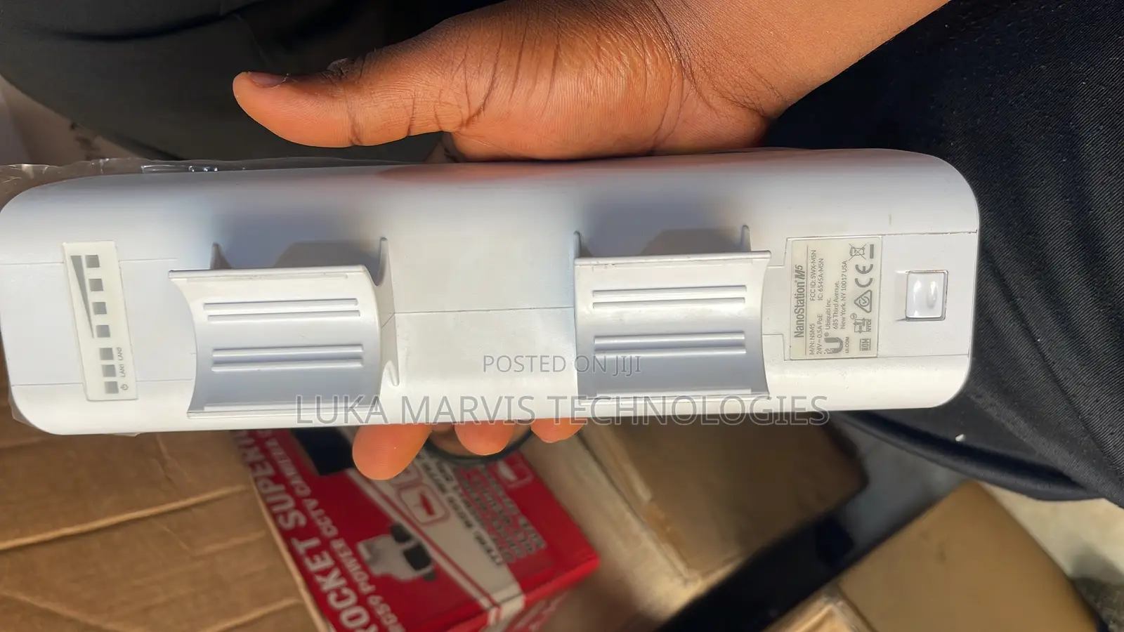 Ubiquiti Nanostation M5 Mimo Wireless Bridge/Base Station