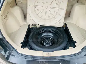 Toyota Venza LE 4dr Wagon AWD (2.7L 4cyl 6A) 2014 Black