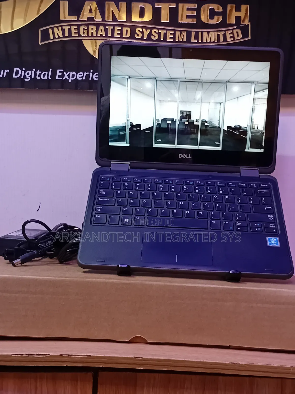 Laptop Dell Latitude 3520 8GB Intel Pentium SSD 128GB