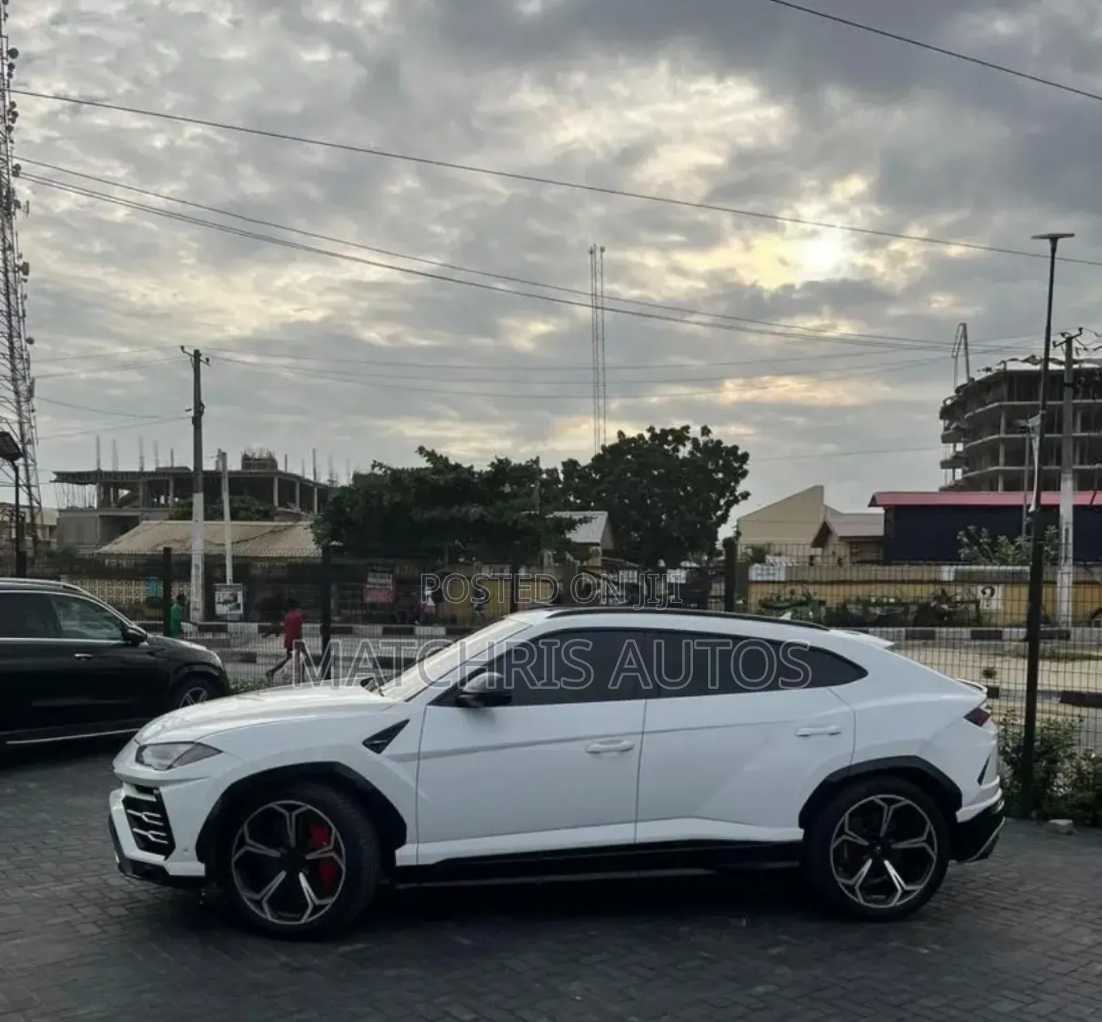 Lamborghini Urus Base 2019 White