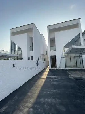 5bdrm Duplex in Harris Drive, Lagos State for sale