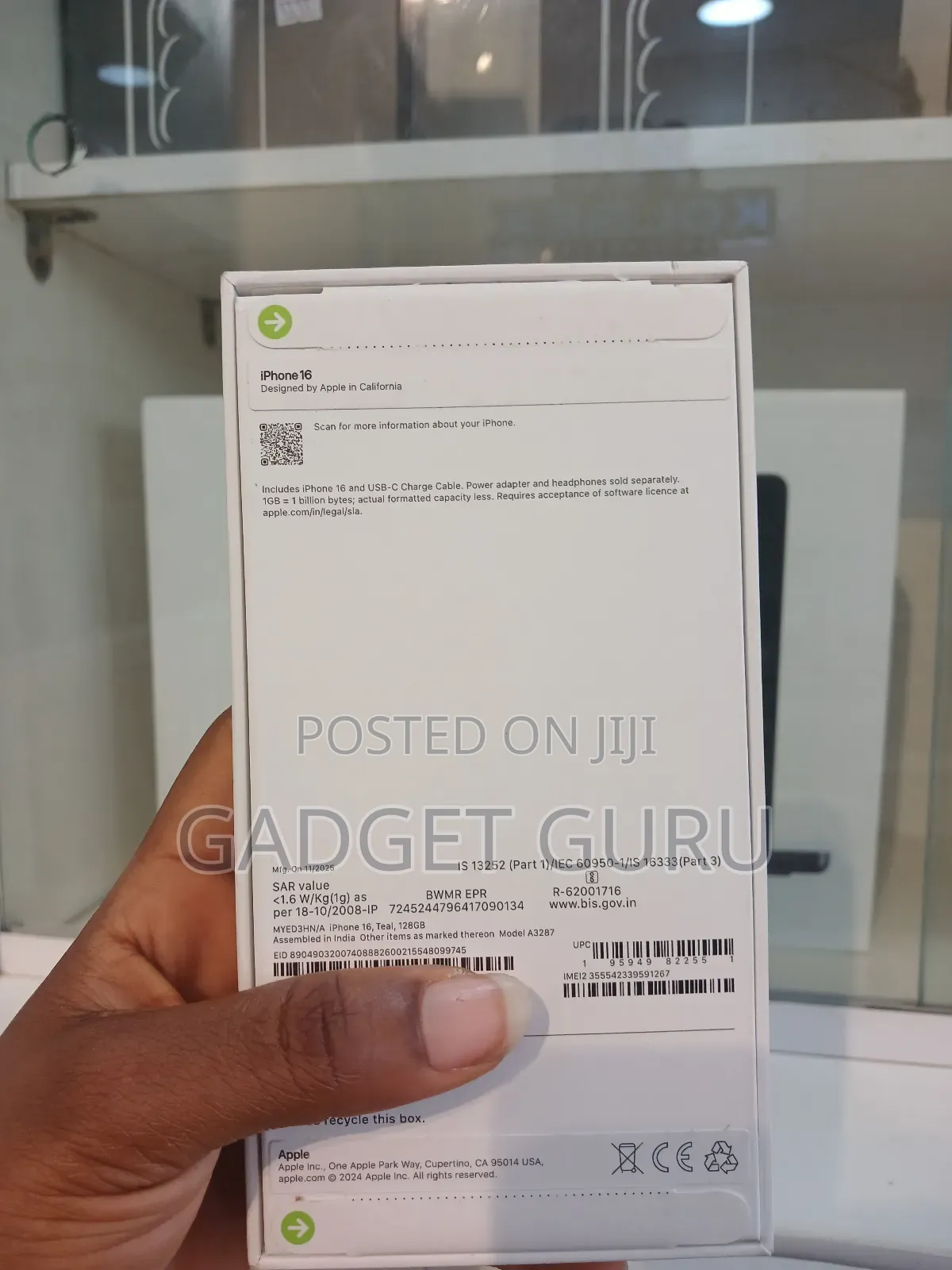 New Apple iPhone 16 128 GB Green