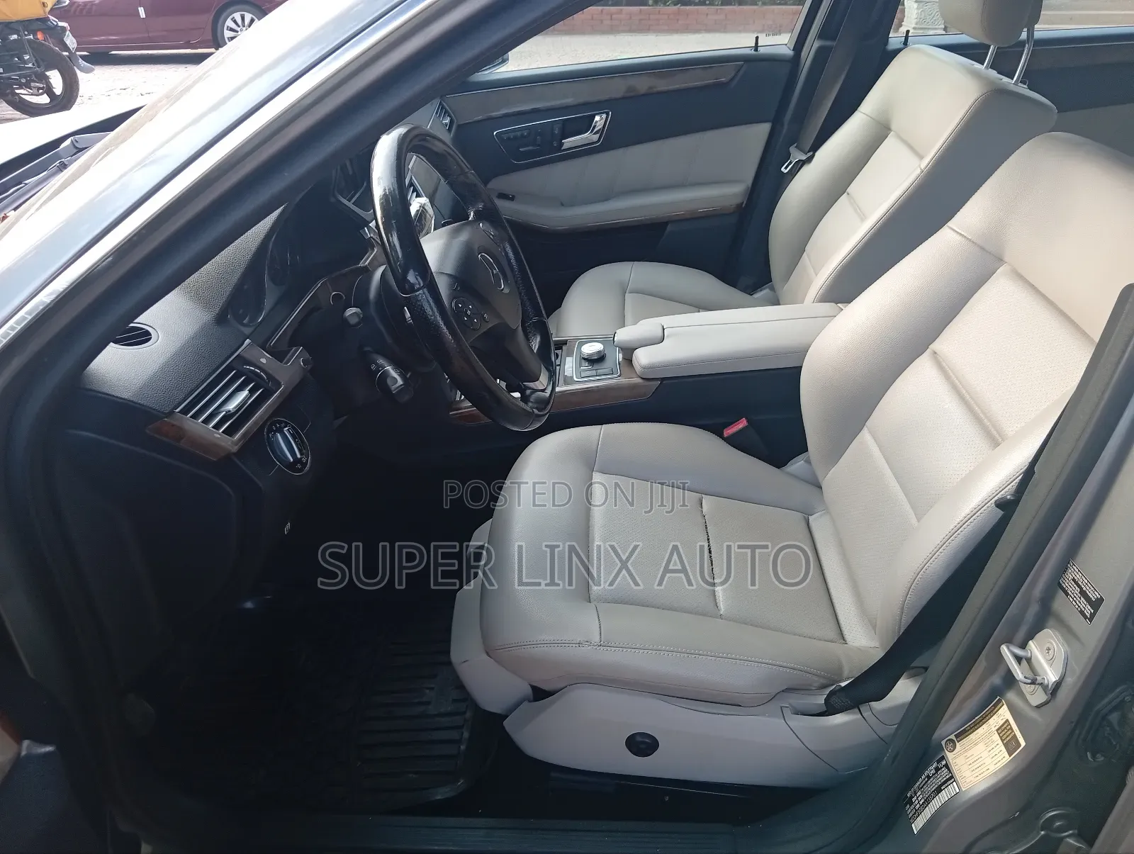 Mercedes-Benz E350 2010 Blue