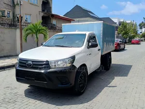 Toyota Hilux Revo Single Cab Petrol 2.7 RWD 2022 White