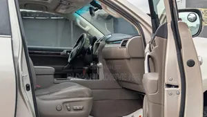 Lexus GX 460 Premium 2012 Gold