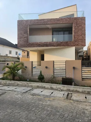 5bdrm House in Lekki County, Lekki for rent