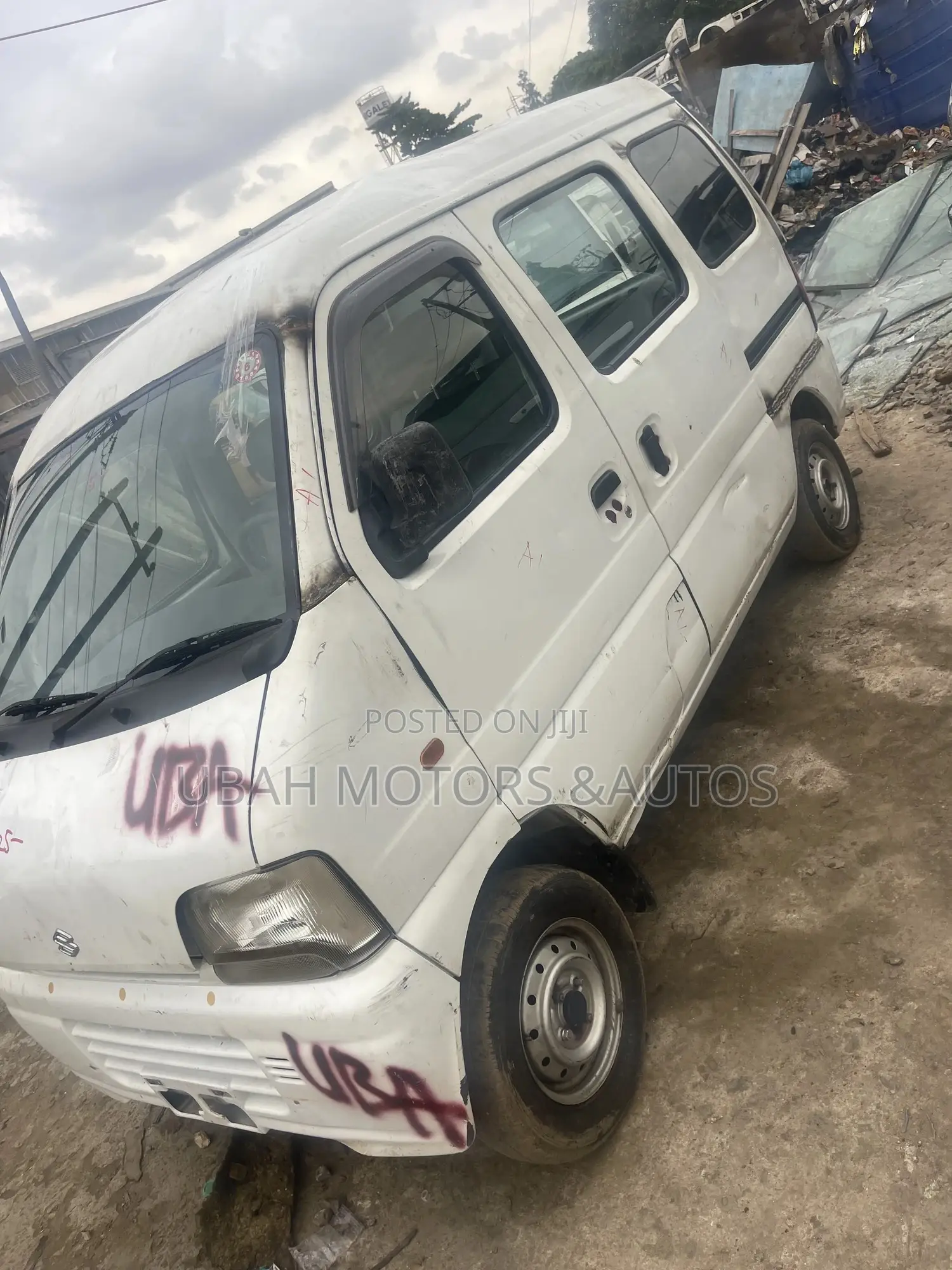 Suzuki Every 2005 White