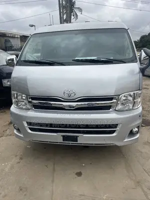 Toyota HiAce 2008 Silver