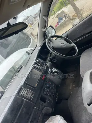 Toyota HiAce 2008 Silver