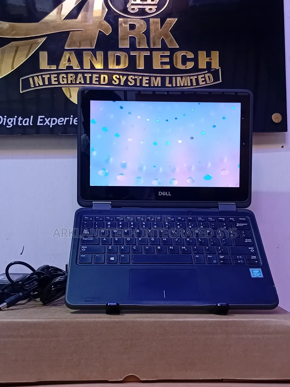 Laptop Dell Latitude 3580 8GB Intel Pentium SSD 128GB
