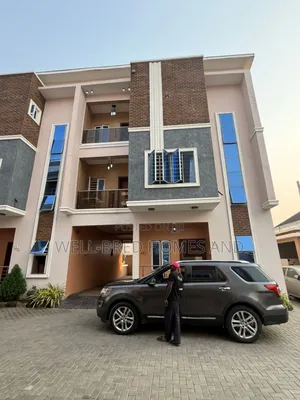 4bdrm Duplex in Ikate Lekki Lagos for rent