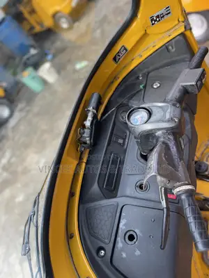 TVS King Cargo 2024 Yellow
