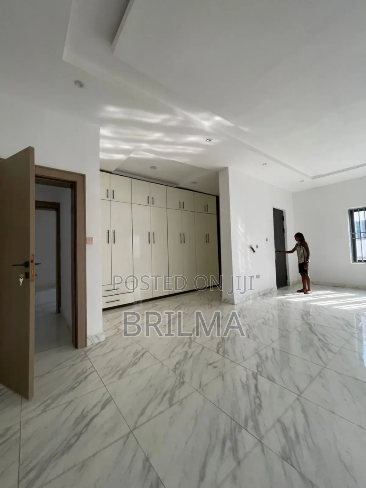 4 Bdrm Fully Detached Duplex In Guzape For Sale!